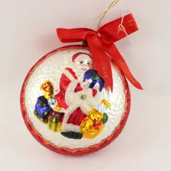 VTG Waterford Holiday Heirlooms Ornament Depicting Santa Holding Globe 2003 4.5"