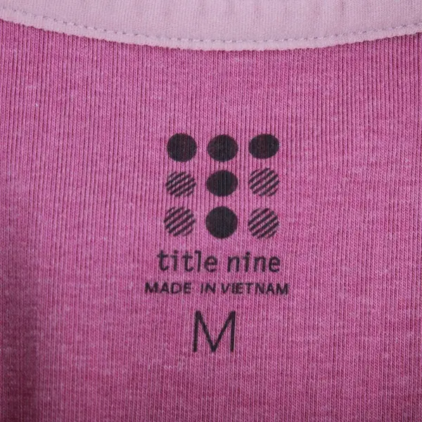 Title Nine Tank Top Medium Pink Snap Neck Ribbed Top 
