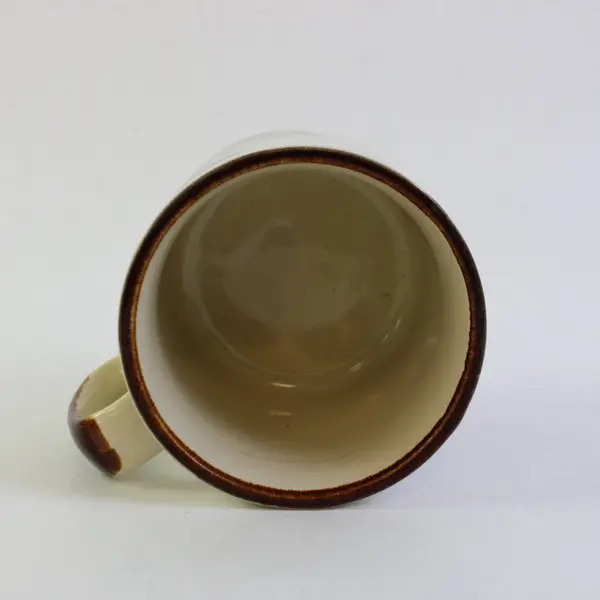 Cream Off-White Ceramic Mug Brown Trim Flying Ducks Design