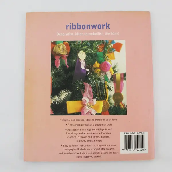 Ribbonwork Decorative Ideas to Embellish the Home by Lisa Brown 2000 Paperback