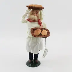 1992 Byers' Choice Carolers Cries of London Bread Baker Figurine 14"