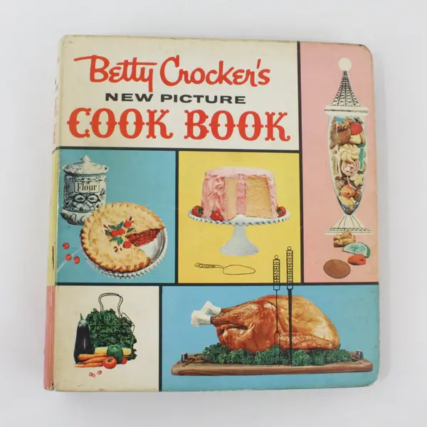VTG Betty Crocker's Picture Cook Book 1961 5-Ring Hardcover Binder Acceptable