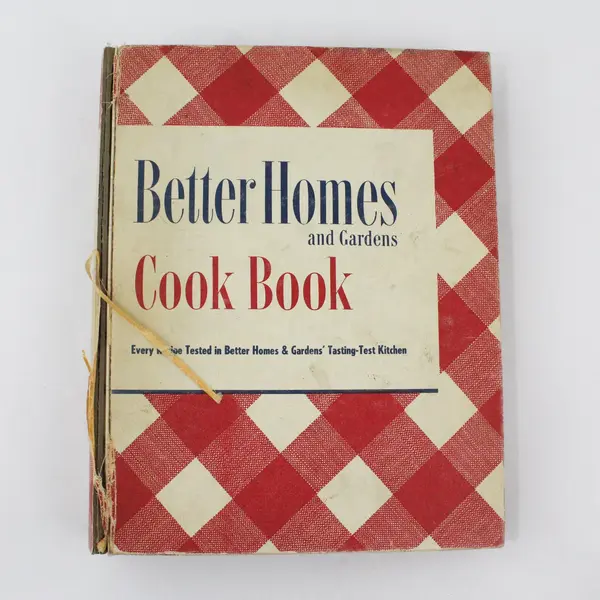 Vintage Better Homes and Gardens Cook Book 1950 5-Ring HC Binder Acceptable