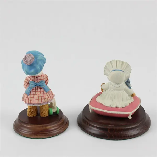 Lot of 2 Upstairs Downstairs Bears Collectible Figurines Betsy & Arthur