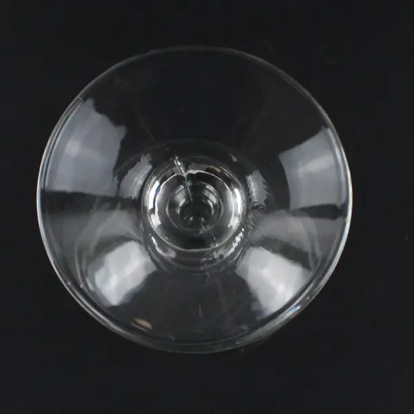 Set of 2 Clear Etched Wine Glasses 6.5 oz Stemmed Decorative