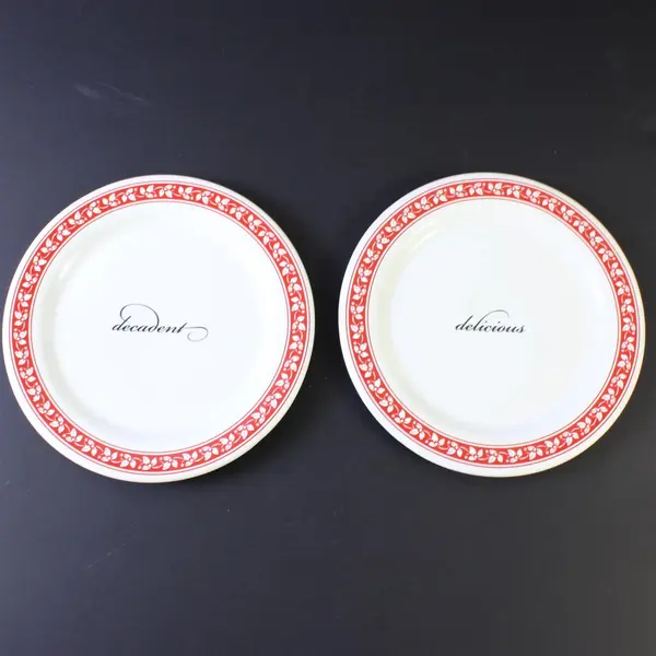    Set of 4 Hallmark Dessert Plates Red Leaf Trim Cursive Message in the Middle