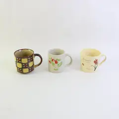 Lot of 3 Ceramic Coffee Mugs Floral Hummingbird Checkerboard Design