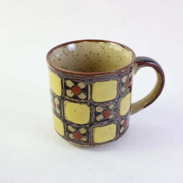 Lot of 3 Ceramic Coffee Mugs Floral Hummingbird Checkerboard Design