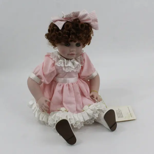1991 Gorham Amanda Childhood Memories Dolores Valenza Porcelain Doll Bunny's