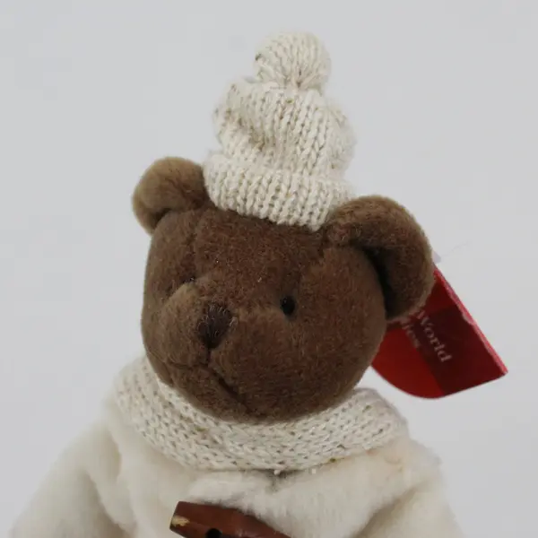 Vintage Russ Old World Teddies Handmade Caldwell Teddy Bear 8in w/ Stand