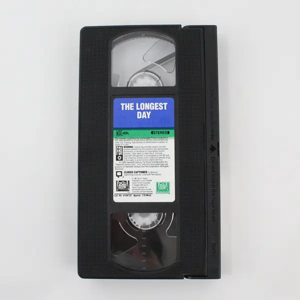 The Longest Day VHS Tape 1998 B&W version, #4104722 John Wayne 