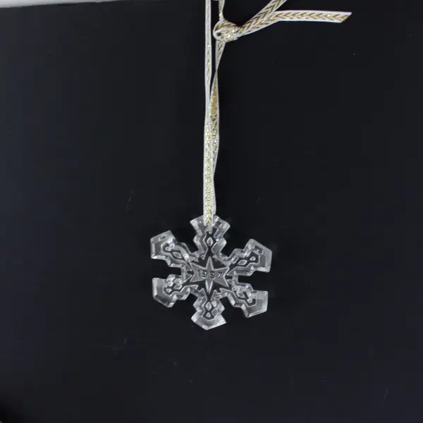 Waterford Crystal Snow Crystal Collection 1997 3rd Edition Ornament Boxed 2.5"