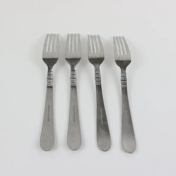 Set of 4 Cuisinart Satin Americana 18/10 Stainless Dinner Forks 8 1/8"