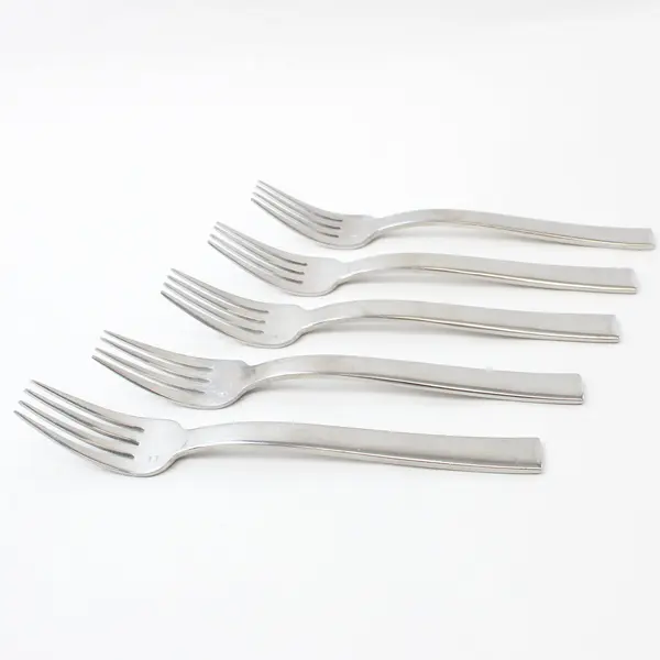 Lot of 5 Fortessa Unknown Pattern 8 Inch Dinner Forks