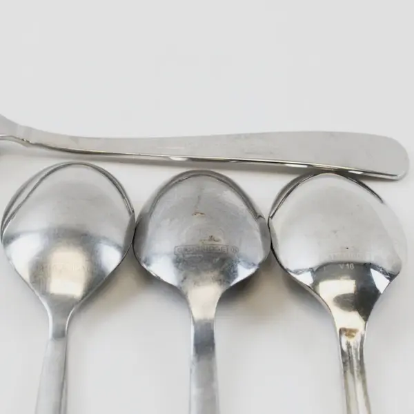 Lot of 4 Used Mixed Brand Spoons 7 Inch Includes Cambridge