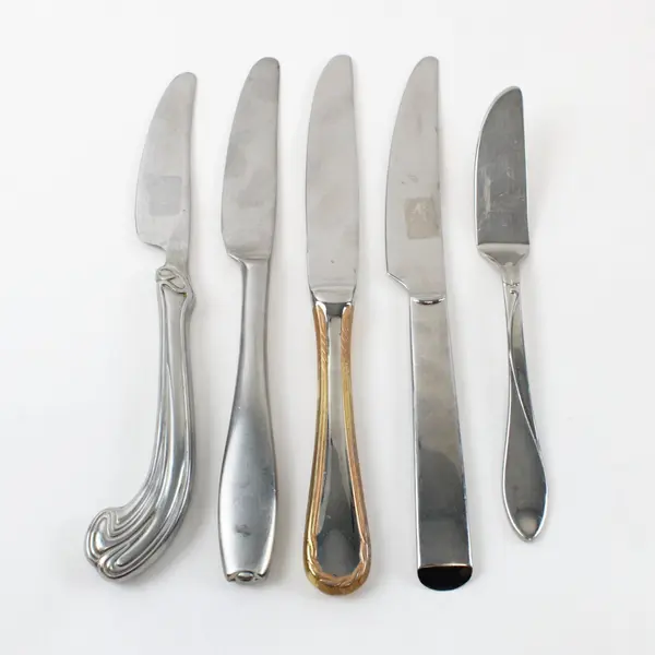 Lot of 5 Yamazaki/Yamazaki-Roy Stainless Table Knives 9, 8.5, 7in