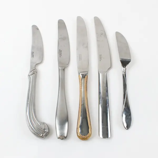 Lot of 5 Yamazaki/Yamazaki-Roy Stainless Table Knives 9, 8.5, 7in