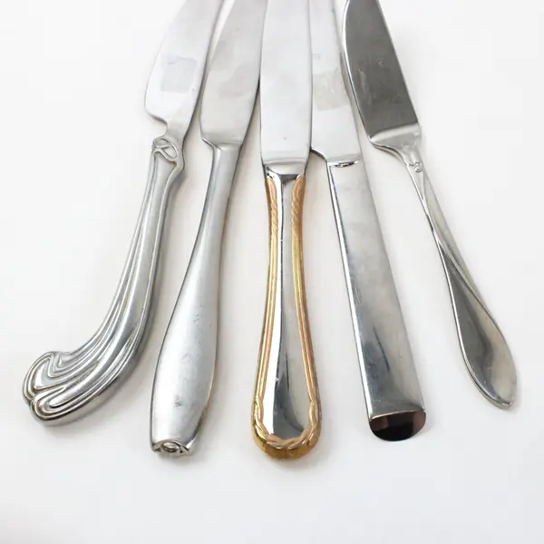 Lot of 5 Yamazaki/Yamazaki-Roy Stainless Table Knives 9, 8.5, 7in