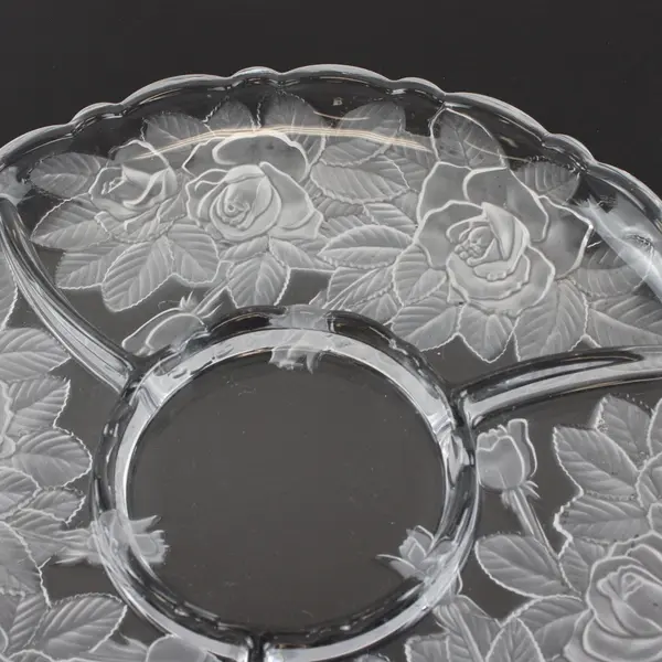 Studio Nova Winter Rose Frosted Glass Chip & Dip Serving Platter 14in