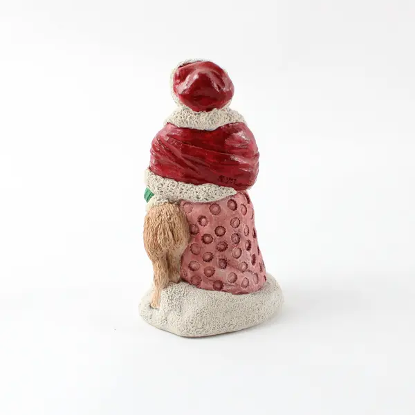 United Design Vintage 1989 Jolly Old Elf Mrs. Santa Claus Figurine JE-006