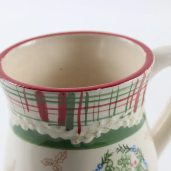 Harry & David Holiday Ceramic Mug Holly Wreath Red Green Plaid Christmas