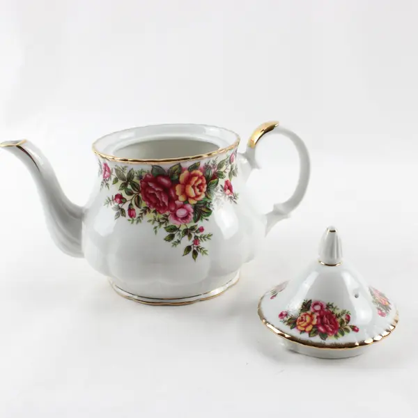 English Garden Fine China Teapot w/Lid Robinson Design Group 1989 Floral