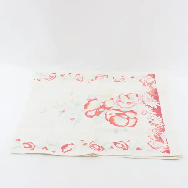 Vintage  Red and White Floral Table Runner Dresser Scarf 38 x 14.5