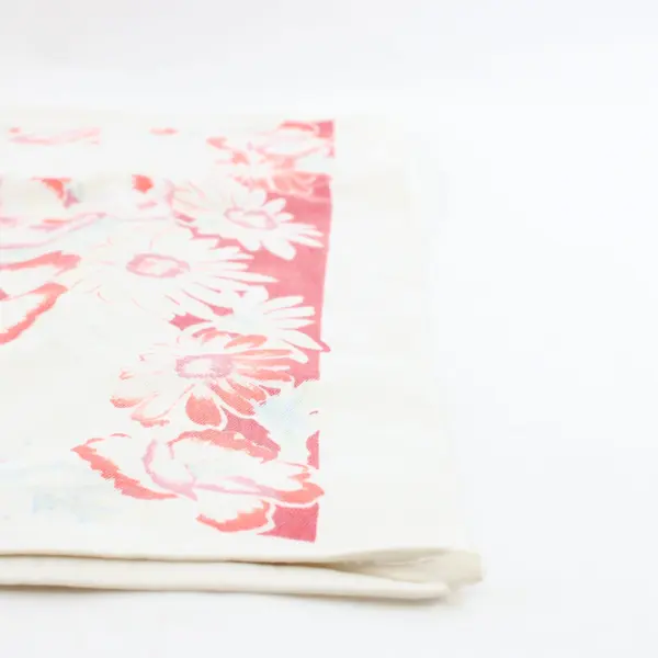 Vintage  Red and White Floral Table Runner Dresser Scarf 38 x 14.5