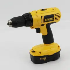 DEWALT DC970 18V Cordless Drill/Driver 1/2in Chuck Used Battery Included