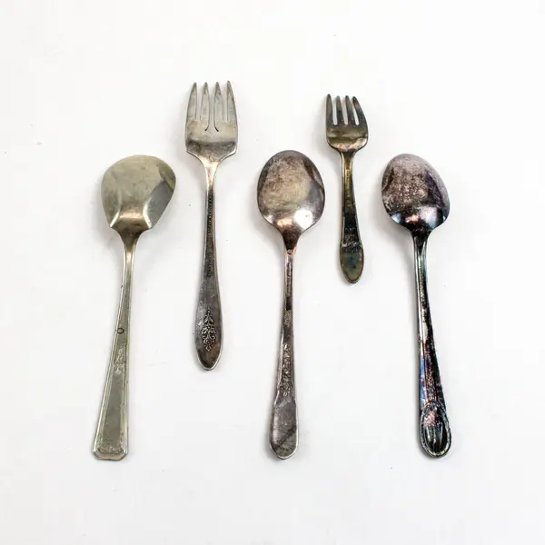 Vintage Set of 5 WM Rogers Various Mismatched Patterns Silverplate Utensils