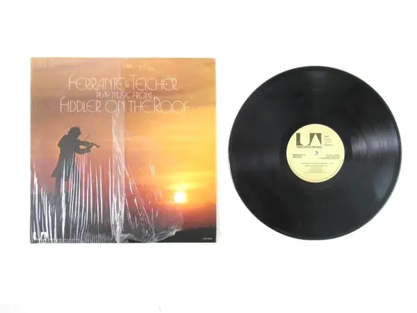 Ferrante & Teicher Fiddler On The Roof Vinyl LP UAS 5552 Used Collectible