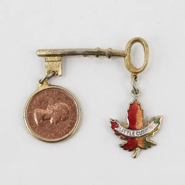 Vintage Canadian Key-Style Maple Leaf Enamel Brooch Pin 1953 Penny Charm