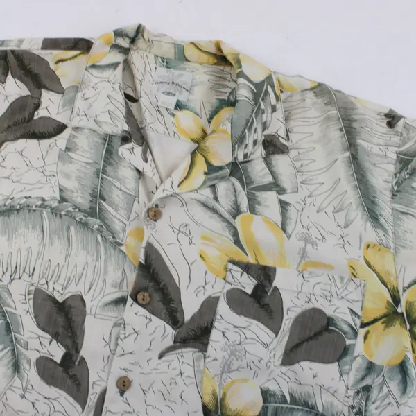 Tommy Bahama Relax Short Sleeve Button Up Shirt Men's L Tropical Yellow Floral