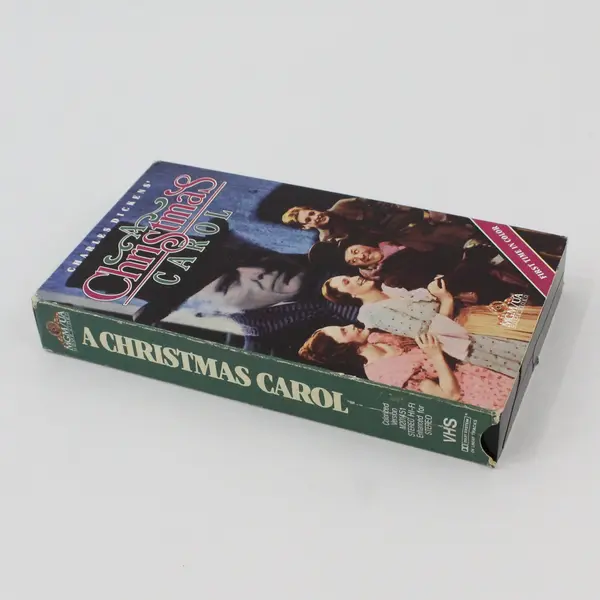 MGM/UA A Christmas Carol VHS 1988 Colorized Version M201451
