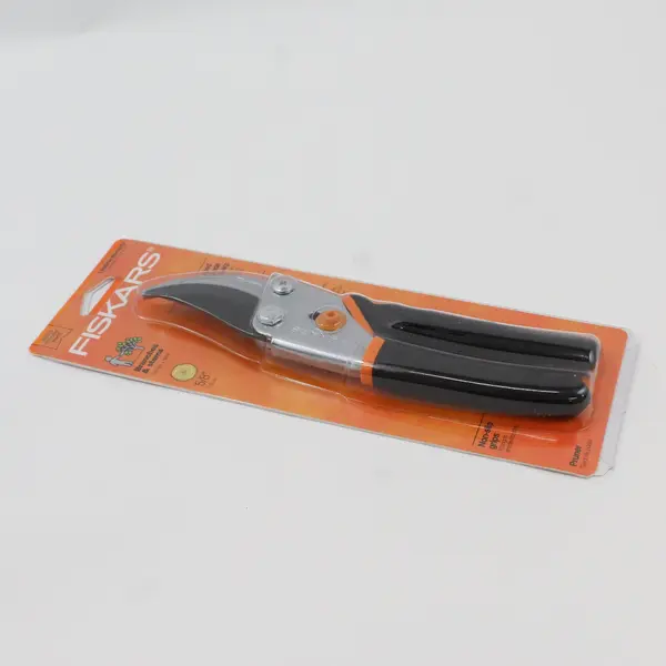2019 Fiskars Pruning Shears 5/8 in Cutting Capacity NIP