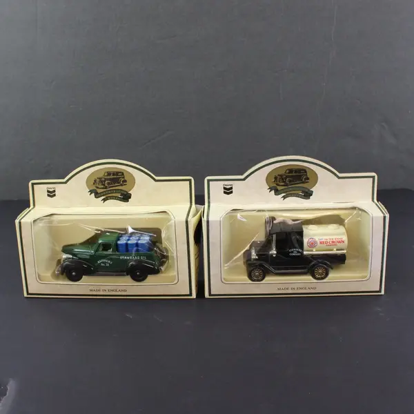 Lot 2 Lledo "Days Gone" Vintage Die-Cast Vehicle Models in boxes, England 1993 
