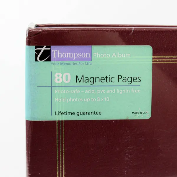 Thompson Photo Album 80 Magnetic Pages 3-Ring Binder Burgundy Large