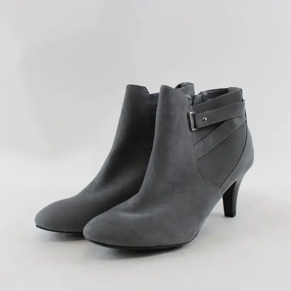 Dexflex Comfort Women's Gray Faux Suede Ankle Boots Heels Size 11