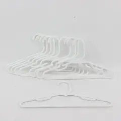 Lot of 10 Unbranded White Plastic Children's Clothes Hangers