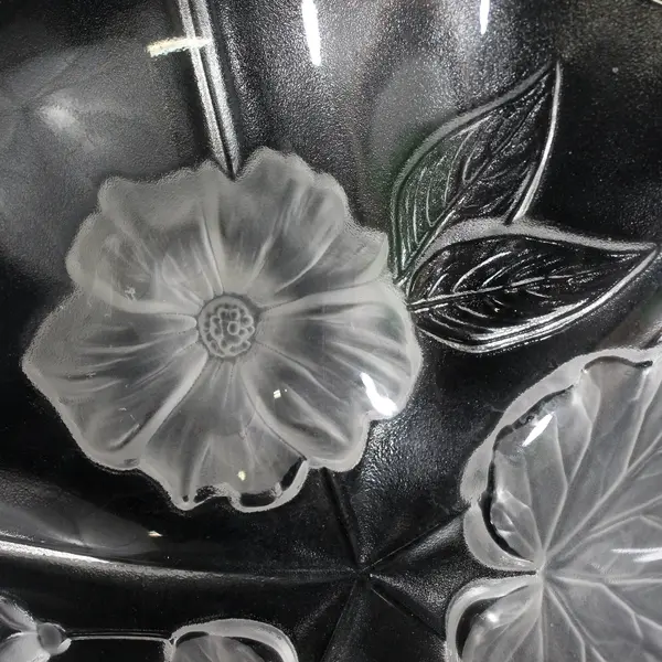 Mikasa Walther Glas Evita Etched Floral Bowl  Made in Germany 