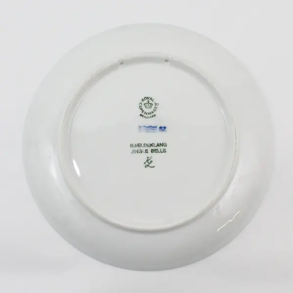 1984 Royal Copenhagen Christmas Plate Jingle Bells Blue White 