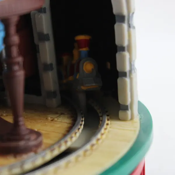 Haddad Designs 1989 Santa's Workshop Animated Christmas Music Box Not Working