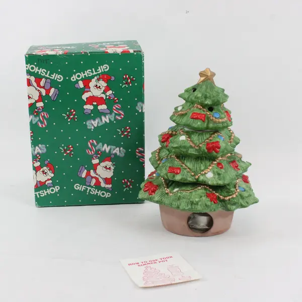 The Good Company Christmas Tree Ceramic Potpourri Holiday Decor