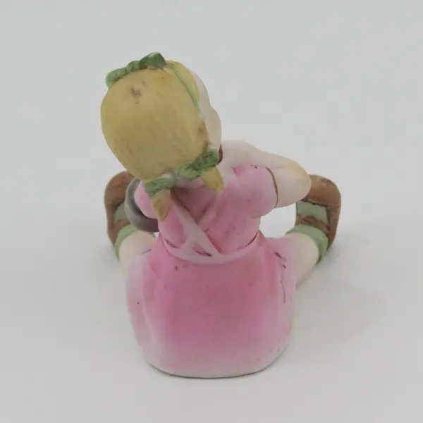 Vintage Ardalt Shoe Shine Girl Porcelain Figurine  4in