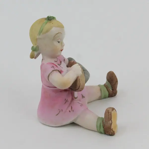Vintage Ardalt Shoe Shine Girl Porcelain Figurine  4in
