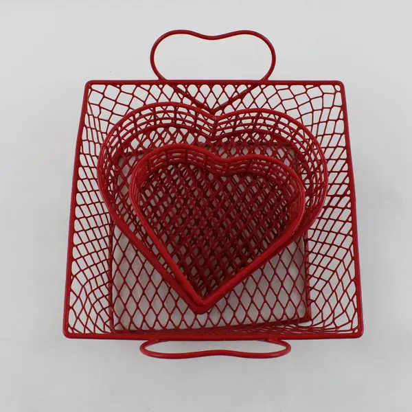 Lot of 3 Red Wire Baskets 2 Heart 1 Rectangular Valentine Decor 4-7in