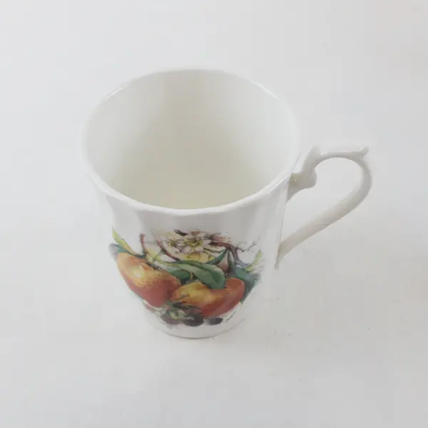 Set of 4 Heirloom Bone China Fruit Pattern Mugs Vintage Tea Coffee