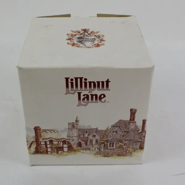 Lilliput Lane Snowdon Lodge Christmas Collection Village House Box No Deed