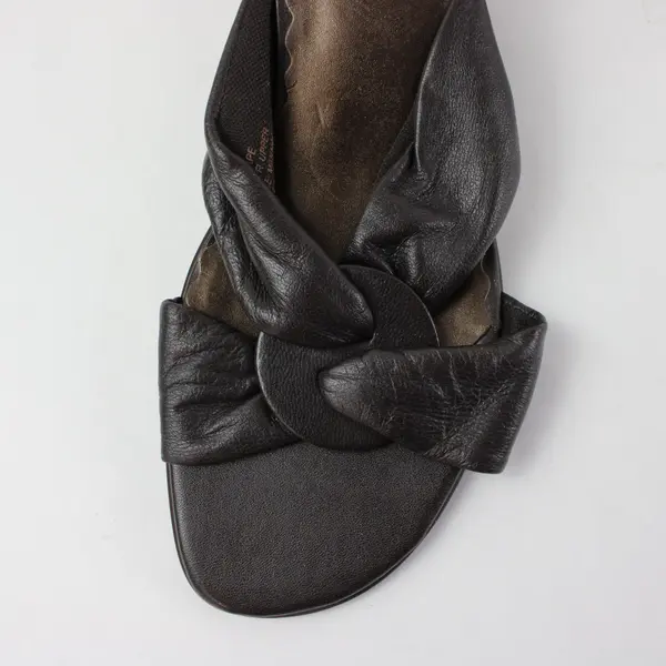 Liz Claiborne Dark Brown Leather Slip-On Sandals Women's 8.5M
