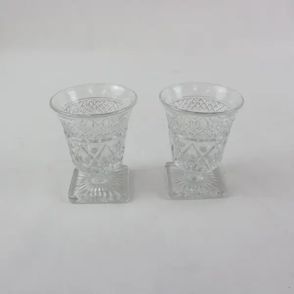 Vintage Imperial Glass Cape Cod Oyster Fruit Cocktail Glasses Set of 2